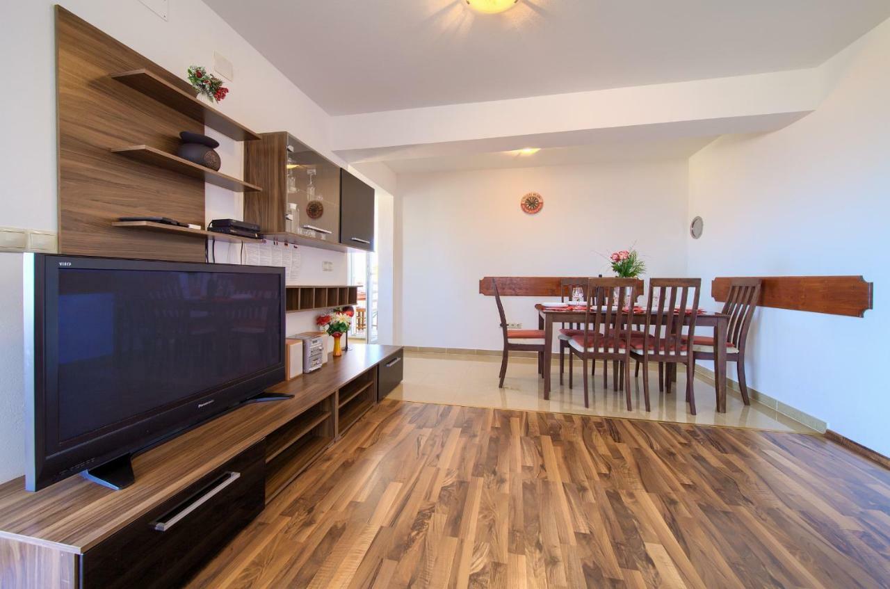 Apartament Vijon Nijvice Zewnętrze zdjęcie