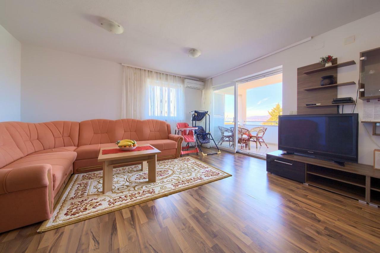 Apartament Vijon Nijvice Zewnętrze zdjęcie